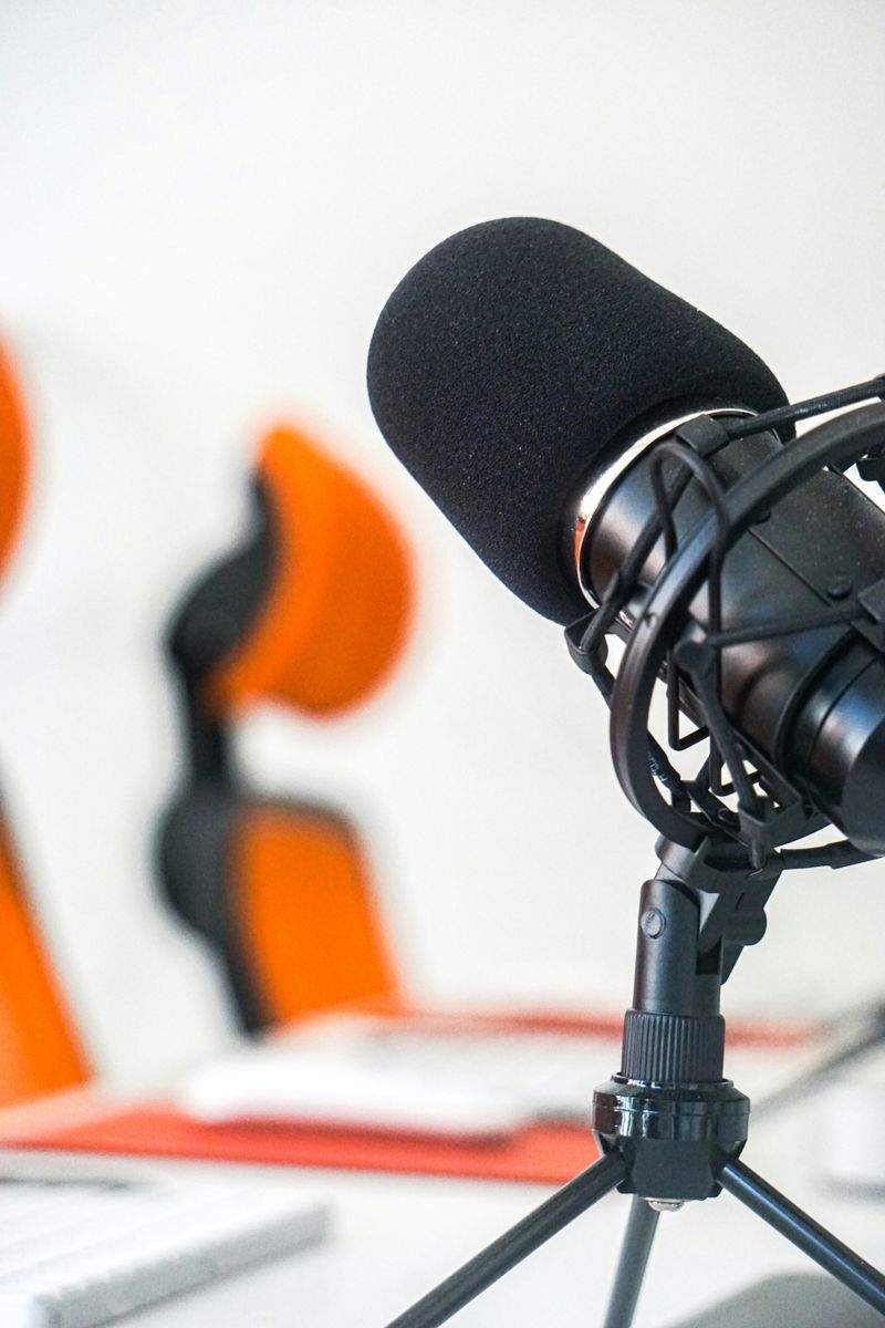 Simple Ways to Keep Guests Comfortable on Recording Day